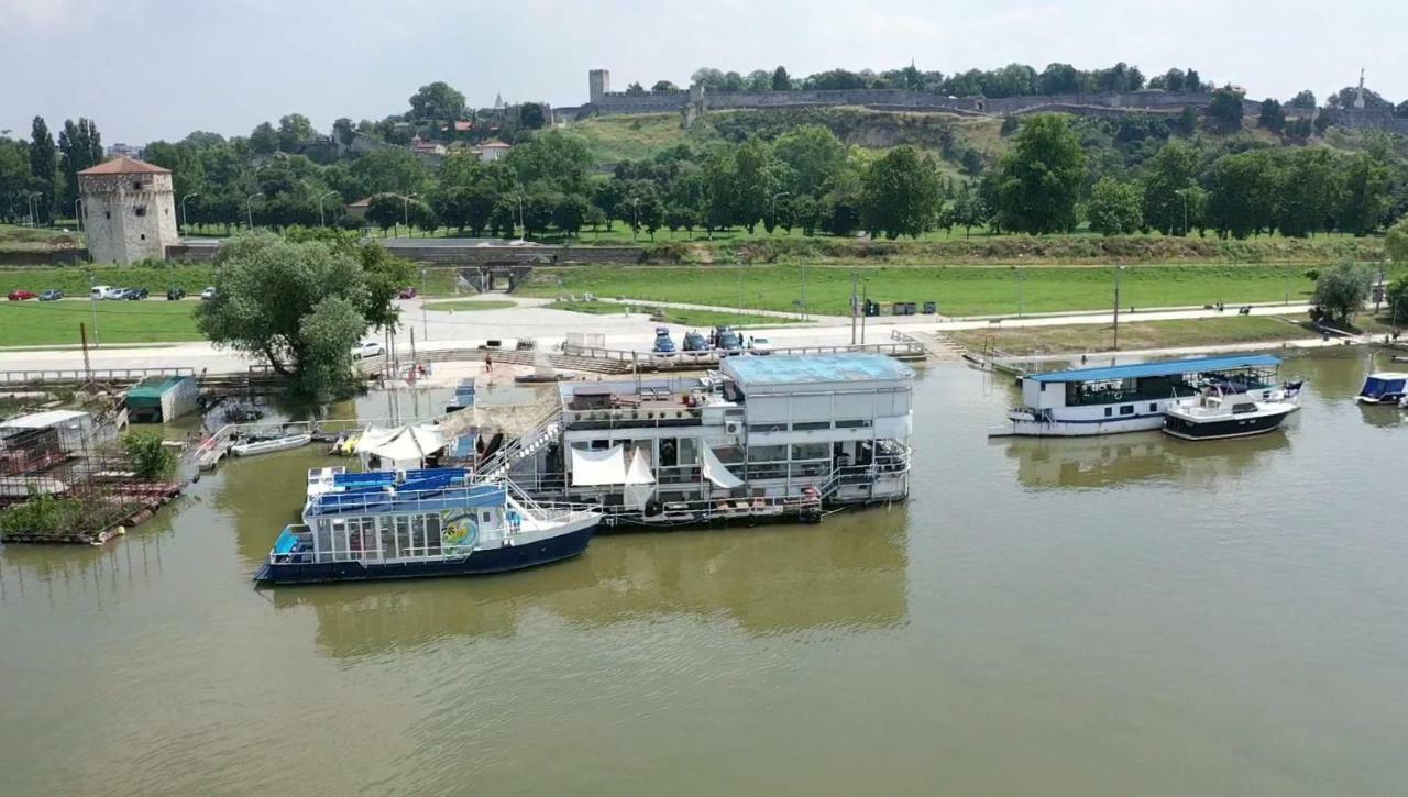 Sweet House On The River Belgrade Exterior photo